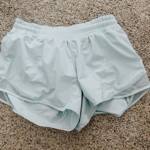 4’ Lululemon Shorts